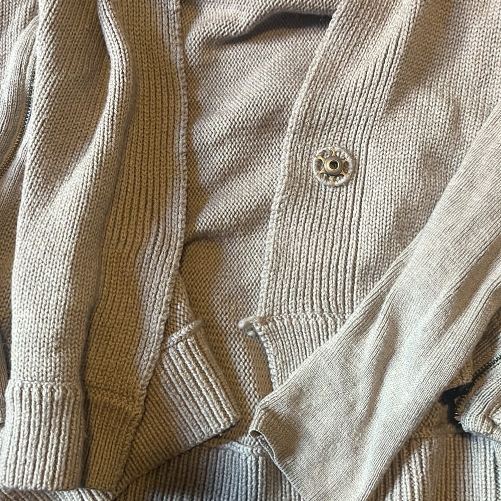 Lululemon Wrap it Up sweater- 100% merino wool Size 4-6 - Picture 4 of 7